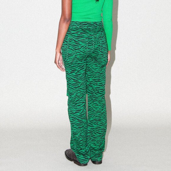 KkCo Slit Carpenter Pant in Green Zebra - Picture 4 of 5